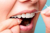 Как пользоваться зубной нитью?